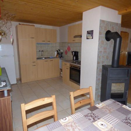 Ferienwohnung Dasch, Bei Idar-Oberstein Im Nationalpark Hunsrueck-Hochwald Siesbach Buitenkant foto