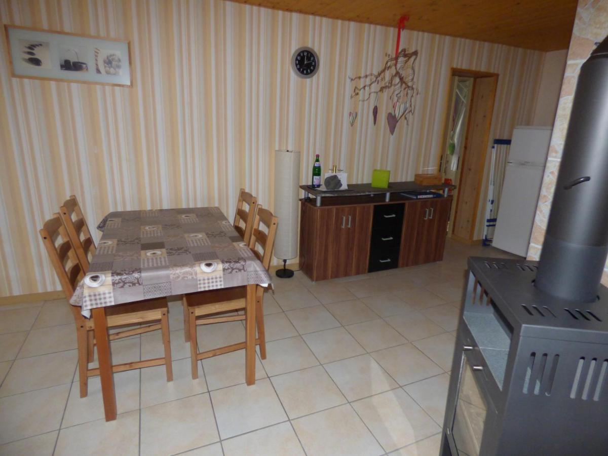 Ferienwohnung Dasch, Bei Idar-Oberstein Im Nationalpark Hunsrueck-Hochwald Siesbach Buitenkant foto